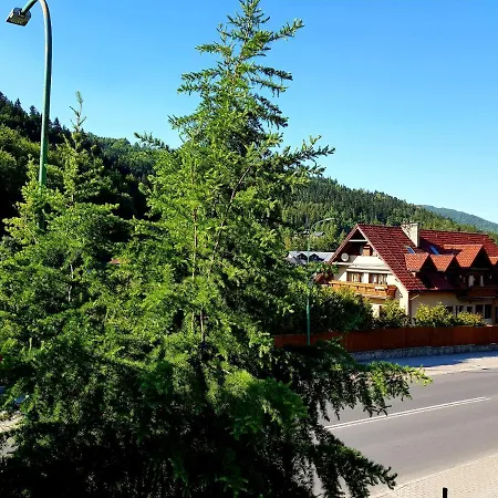 Przybylowka בית אירוח שצ'צ'ירק